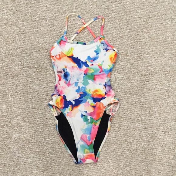 Jolyn Clothing Other - Jolyn Onesie